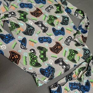 Shein Gamer Sleepwear Y9 Two Piece Set Shirt and Pants Pajamas